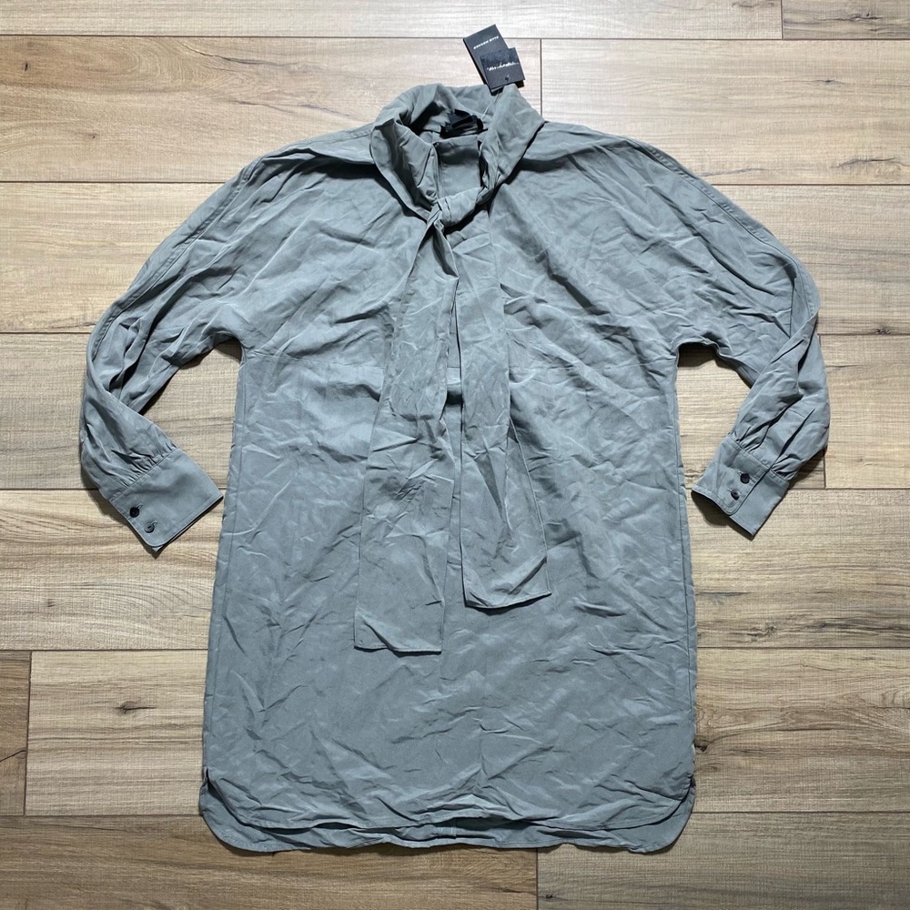 Club Monaco Women's Tie‎ Neck Long Sleeve Dress Size 0 Olive Curved Hem